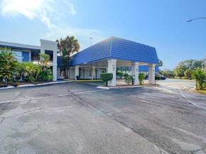 Stayable Suites Lakeland, Lakeland